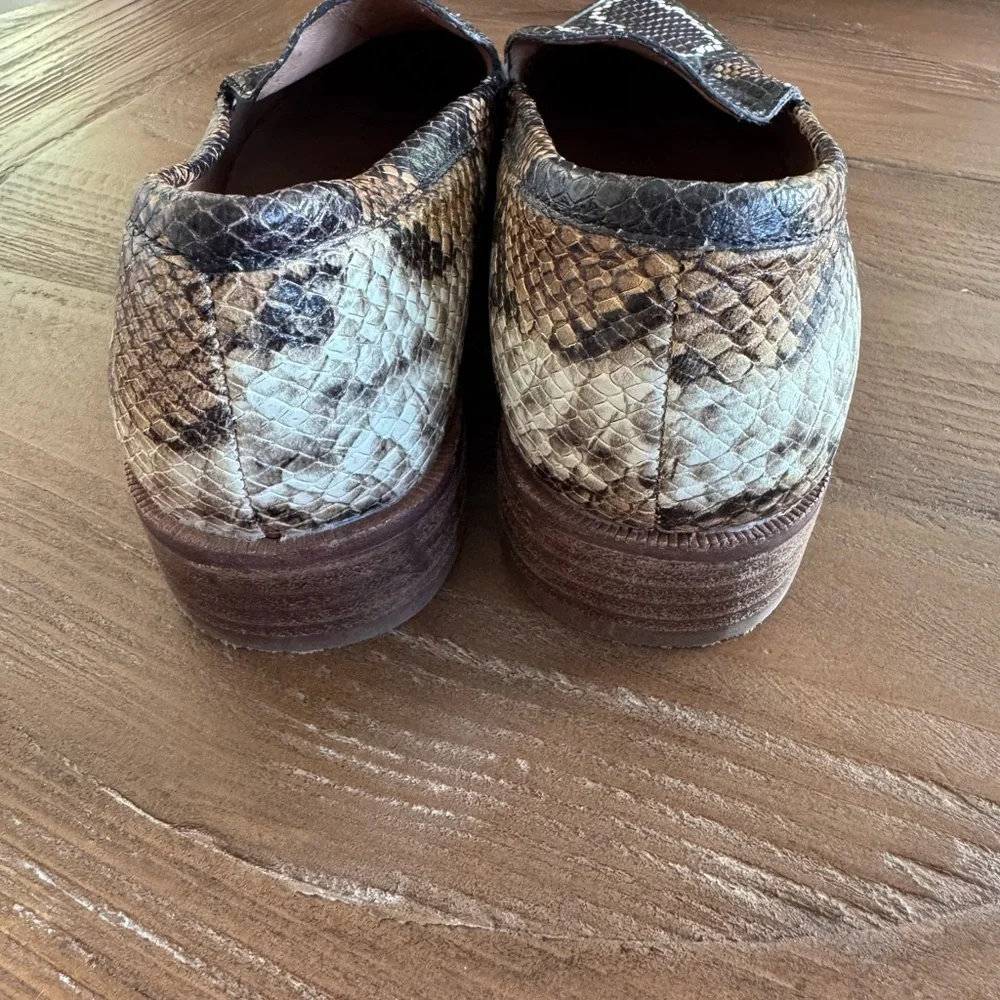Madewell The Frances Loafer in Snake Animal Print Embossed Leather Shoes Size 7